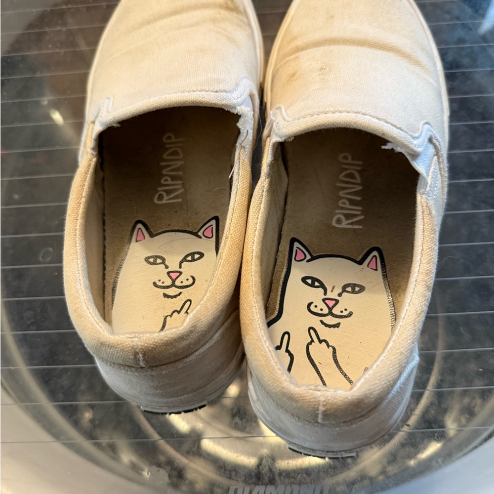 Ripndip Cream Slip-On Shoes with Cat Graphic